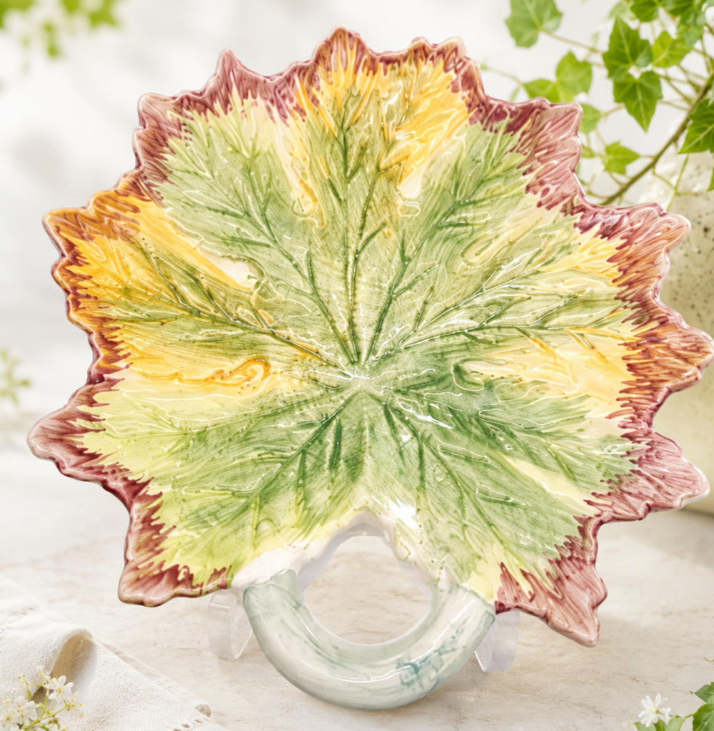 Vintage Porta Portugal Majolica Leaf Plate 8.5" Green Yellow Fall Autumn Decor